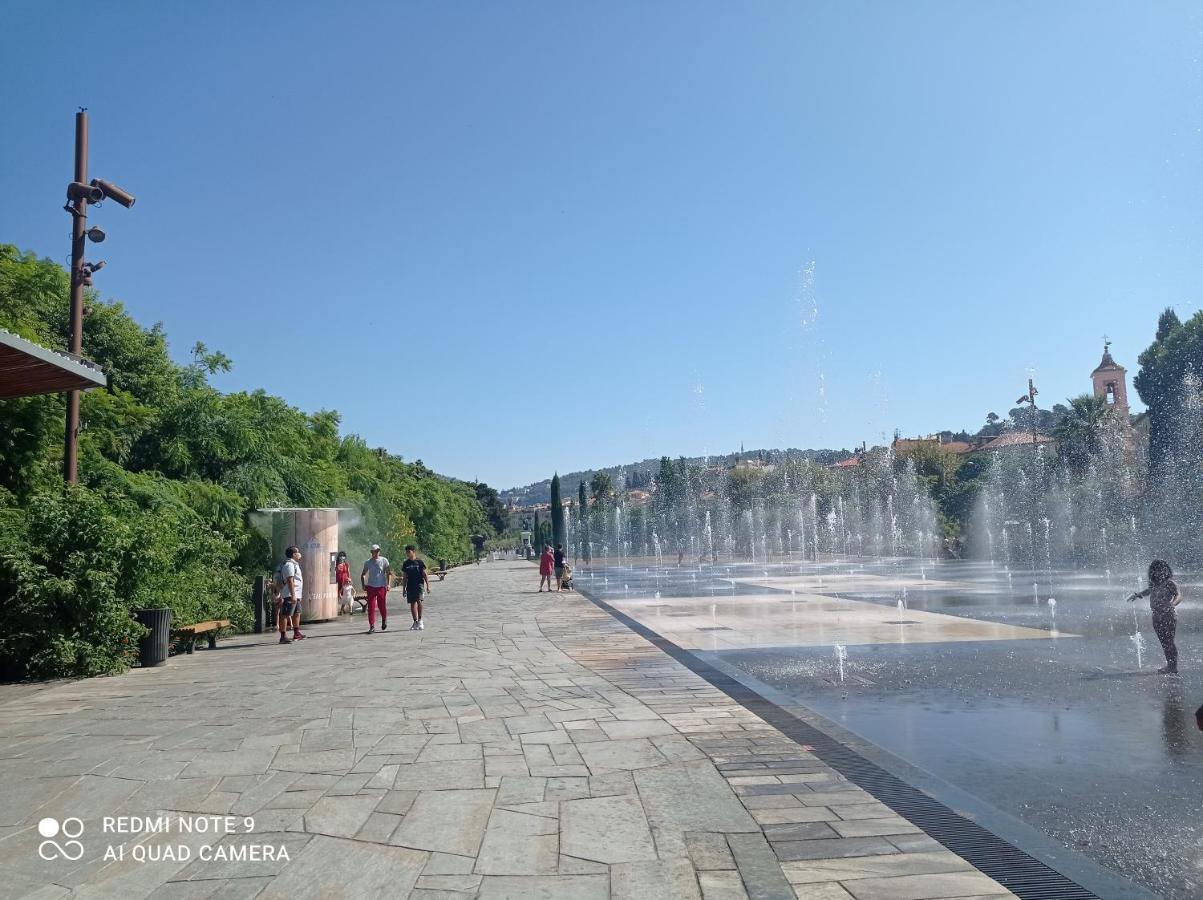 Studette En Plein Coeur Du Vieux Νίκαια Εξωτερικό φωτογραφία