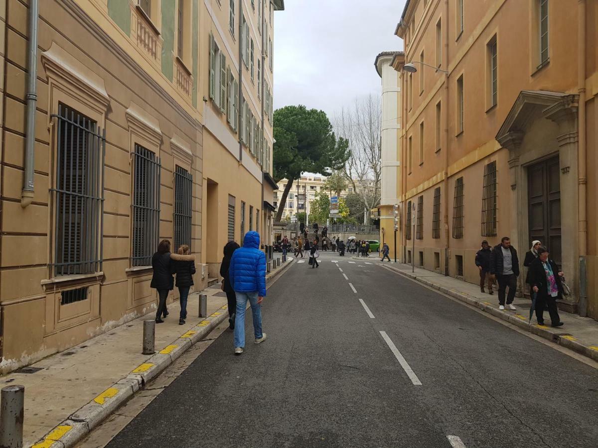 Studette En Plein Coeur Du Vieux Νίκαια Εξωτερικό φωτογραφία